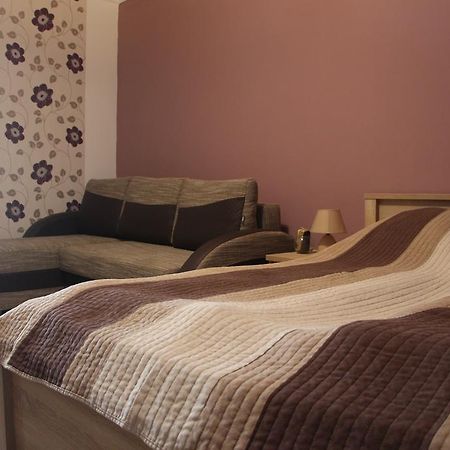 Verona Apartman Szeged Eksteriør bilde