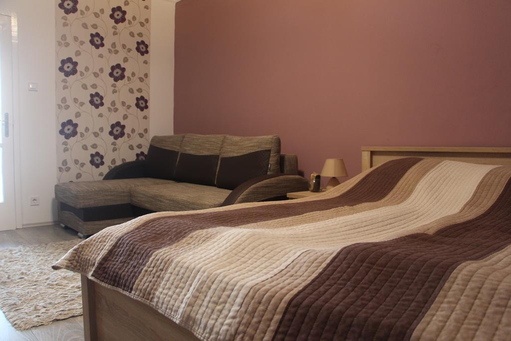Verona Apartman Szeged Eksteriør bilde